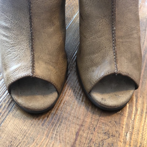 Aerosoles Heelrest "Up Close" Peep Toe Slingback Wedge Sandals 8.5 - Picture 8 of 8